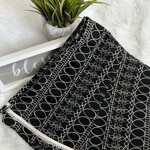 White House Black Market Skirt